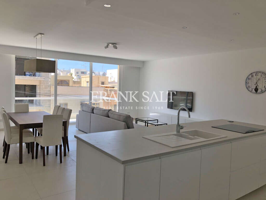 3 bedrooms Apartment in Swieqi, Malta No. 4133