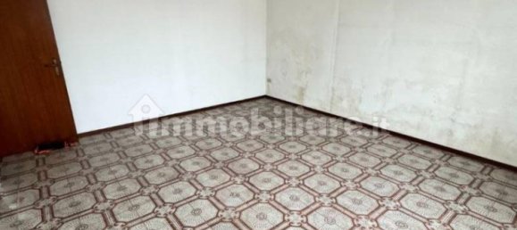 4 bedrooms Villa in Ravenna, Italy No. 77350 25