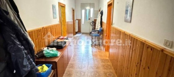 4 bedrooms Villa in Ravenna, Italy No. 77350 11