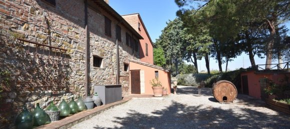 16 bedrooms House in Castiglione del Lago, Italy No. 58478 5