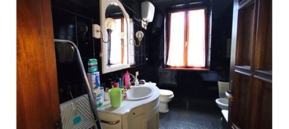 Вилла с 5 спальнями в Баски, Италия № 298621 8