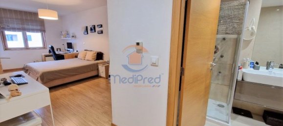 4 Schlafzimmer Wohnung in Loures, Portugal, Nr. 94389 36