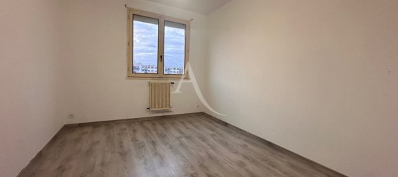 2 Schlafzimmer Wohnung in Blois, France, Nr. 155821 4