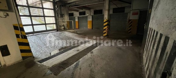 Garaje en Genoa, Italy 10 m² No. 364066 3