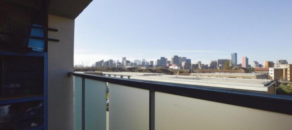 1 bedroom Apartment in Canning Town, United Kingdom No. 12485 9