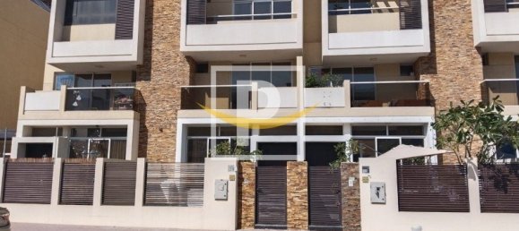 4 bedrooms Townhouse in Jumeirah Village Circle, UAE No. 9071 14