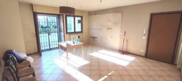 3غرفة شقة في Stradella, Italy رقم 38923 17