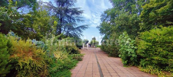 5 bedrooms House in Solarolo, Italy No. 20546 45