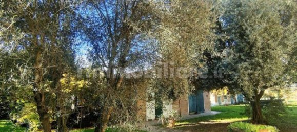 5 bedrooms House in Solarolo, Italy No. 20546 43