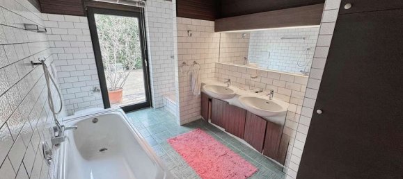 Casa de 7 habitaciónes en Krefeld, Germany No. 248193 11