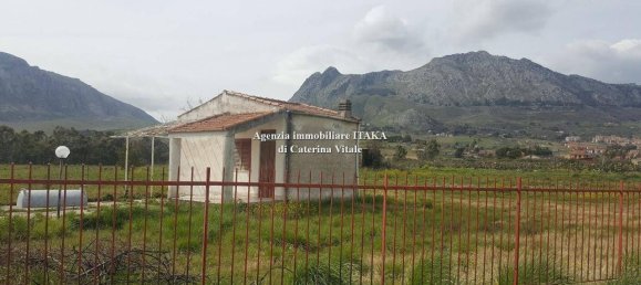 Estúdio em Piana degli Albanesi, Italy N.º 157407 7