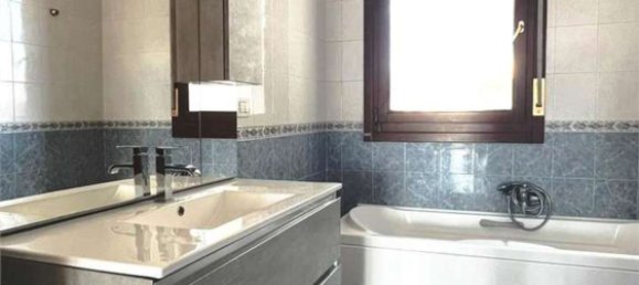 2 bedrooms Apartment in Opera, Italy No. 358022 15