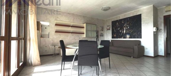 2 bedrooms Apartment in Opera, Italy No. 358022 4