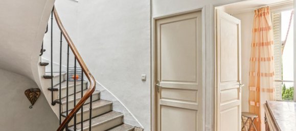 4 Schlafzimmer Schlösser in Montreuil, France, Nr. 114581 10