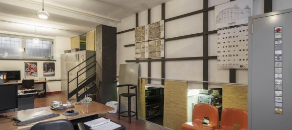  مستودع في Milan, Italy 200متر مربع رقم 358052 20