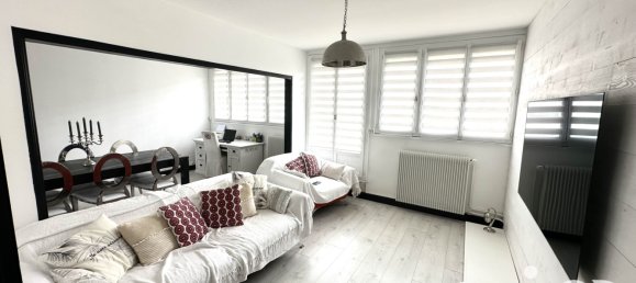 Apartamento de 3 dormitorios en Reims, France No. 269200 2