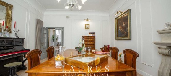 5 rooms Apartment in Florence, Italy No. 195302 6