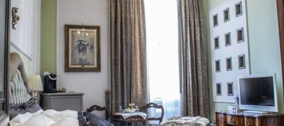 5 rooms Apartment in Florence, Italy No. 195302 25