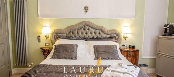 5 rooms Apartment in Florence, Italy No. 195302 17