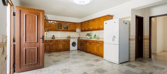 5 Schlafzimmer Haus in Loule, Portugal, Nr. 237483 8