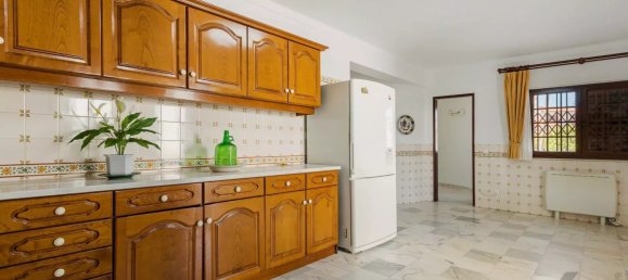 5 Schlafzimmer Haus in Loule, Portugal, Nr. 237483 10