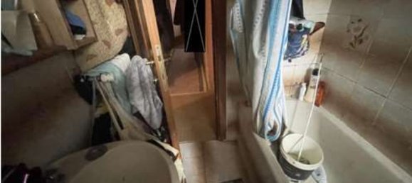 4 rooms Apartment in Milan, Italy No. 277136 4