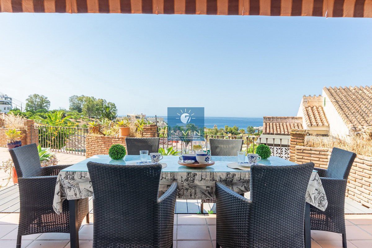 Casa de 4 dormitorios en Almuñécar, Spain No. 189455