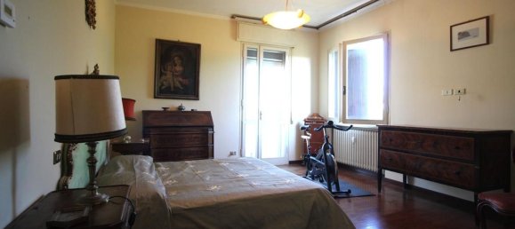 6 rooms Apartment in Cesena, Italy No. 268680 21