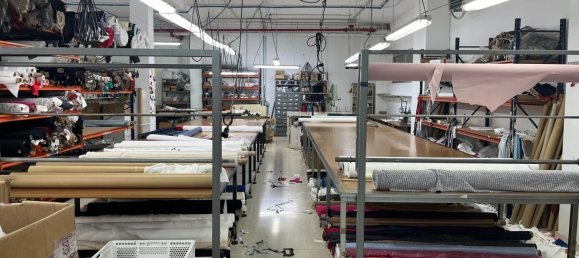  مستودع في Vigo, Spain 1294متر مربع رقم 38472 23