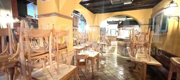 Propiedad comercial de 1 habitación en Rome, Italy No. 223997 4