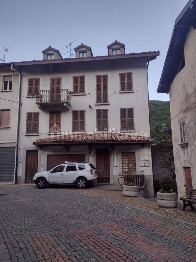 Apartamento T5 em Barni, Italy N.º 280215