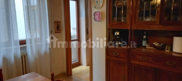 Apartamento de 3 dormitorios en Avezzano, Italy No. 104744 5