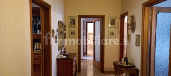 Apartamento de 3 dormitorios en Avezzano, Italy No. 104744 2