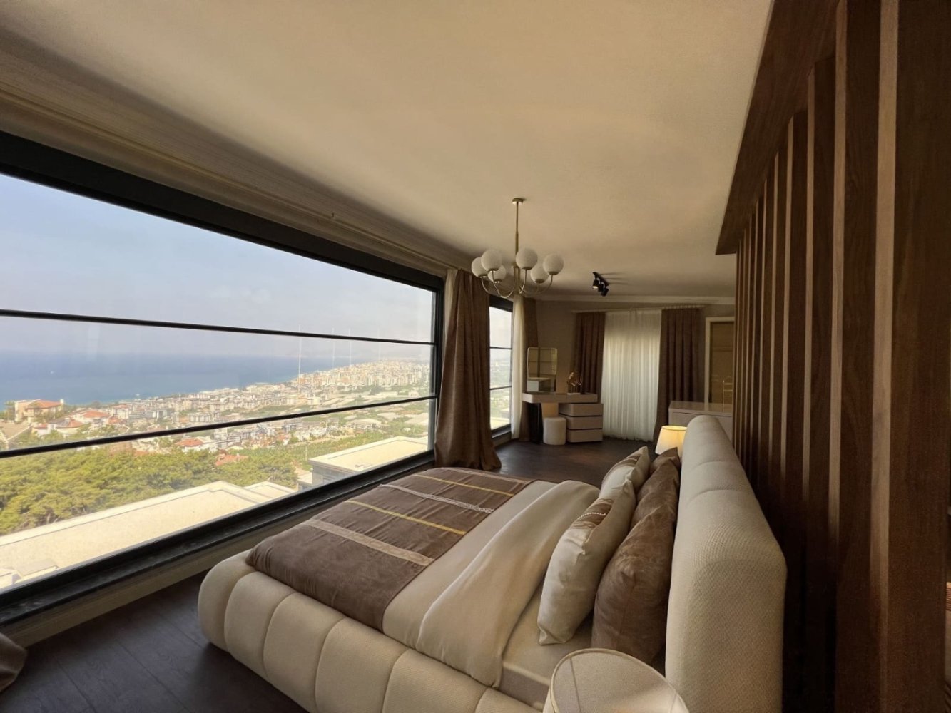 Villa 4+1 in Kargicak, Turkey No. 47420