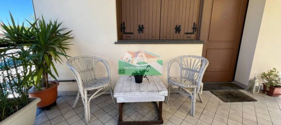 3 Schlafzimmer Haus in Ravenna, Italy, Nr. 303313 7