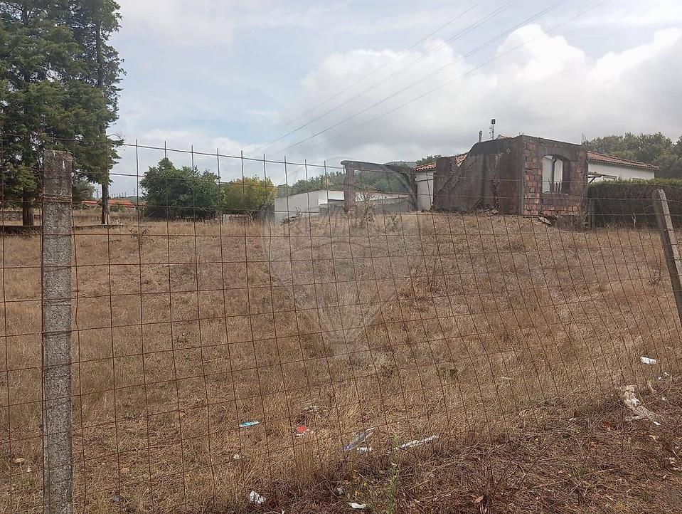  Land in Valenca, Portugal No. 335929