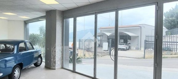 Коммерческая недвижимость с 2 комнатами в Алькамо, Италия № 49631 15