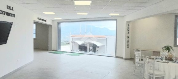 Коммерческая недвижимость с 2 комнатами в Алькамо, Италия № 49631 9