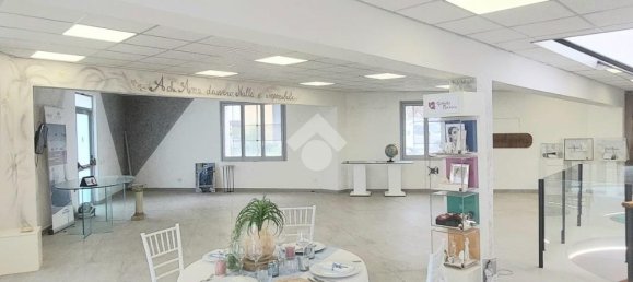 Коммерческая недвижимость с 2 комнатами в Алькамо, Италия № 49631 6