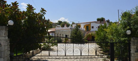 3 bedrooms Commercial property in Chania, Greece No. 198 2