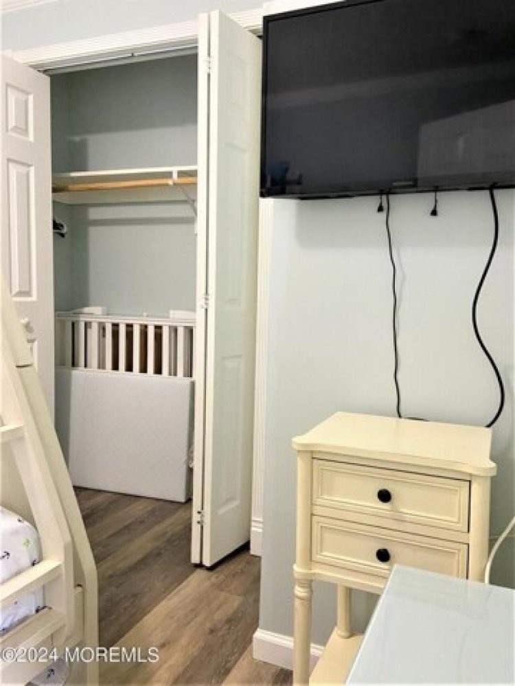 6 bedrooms House in Seaside Heights, USA No. 437296