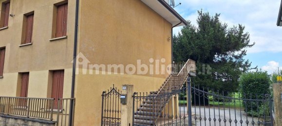 Вилла с 3 спальнями в Порденоне, Италия № 313565 10