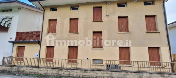 Вилла с 3 спальнями в Порденоне, Италия № 313565 5