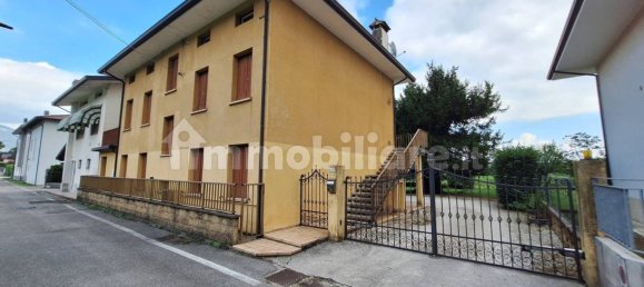 Вилла с 3 спальнями в Порденоне, Италия № 313565 7