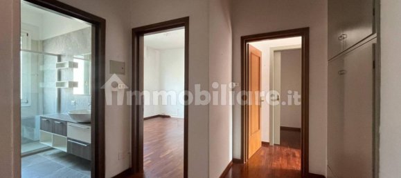 2 Schlafzimmer Wohnung in Bologna, Italy, Nr. 188858 9