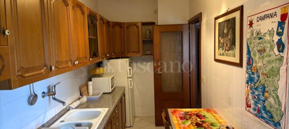 3 rooms House in Rome, Italy No. 365400 7