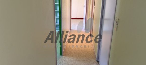 3 Schlafzimmer Haus in Luxeuil-les-Bains, France, Nr. 300845 12