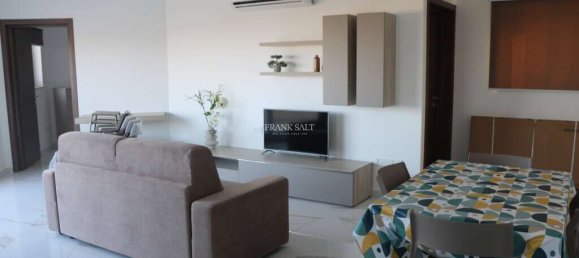 3 bedrooms Penthouse in San Gwann, Malta No. 4983 6