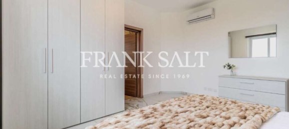 3 bedrooms Penthouse in San Gwann, Malta No. 4983 7