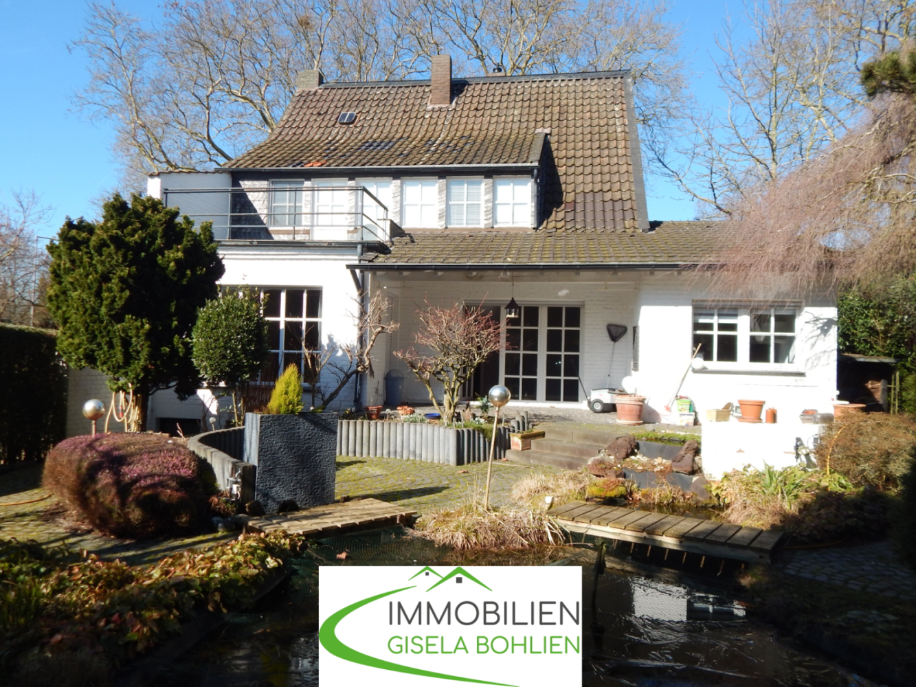 Дом с 3 спальнями в Крефельд, Германия № 26927